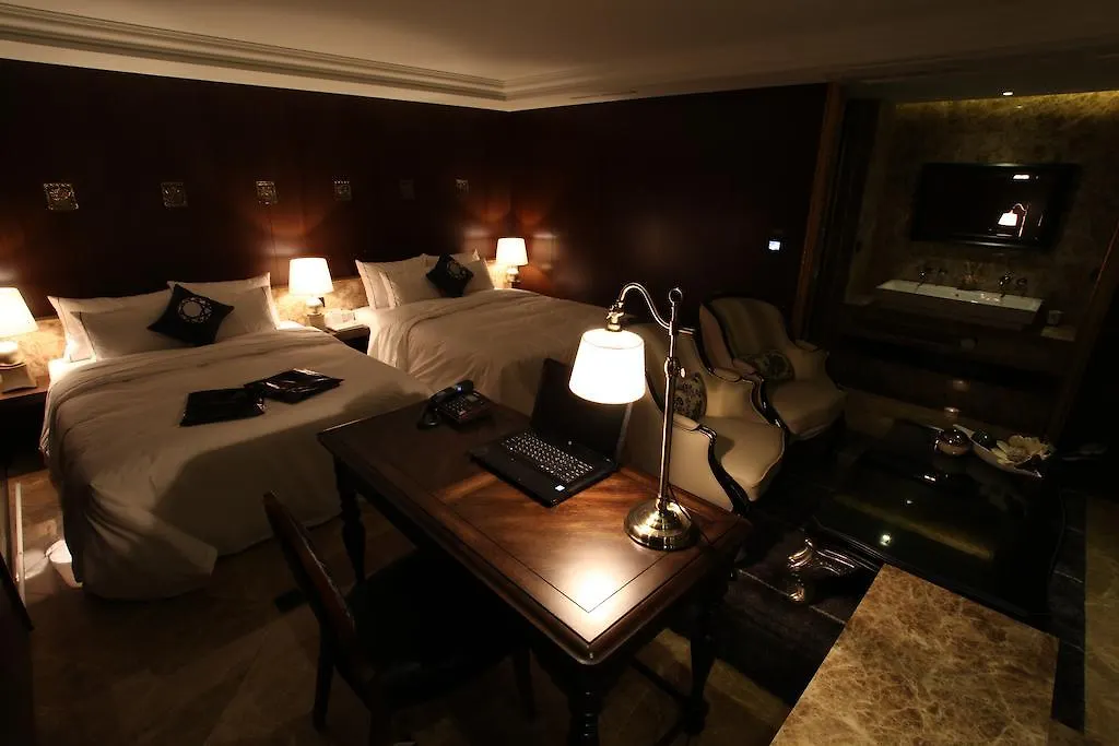 Hotel Cullinan Wangsimni Seul 3*,