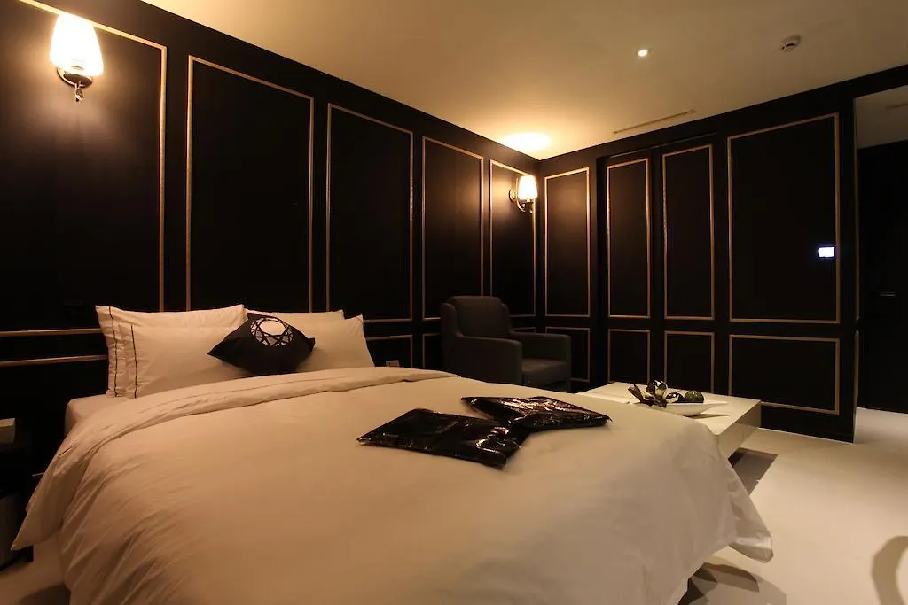 Hotel Cullinan Wangsimni Seul 3*,
